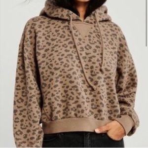 A&F High low Cropped Leopard Hoodie